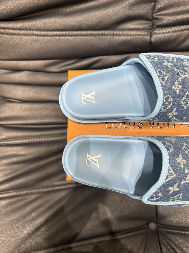 Louis Vuitton Slippers